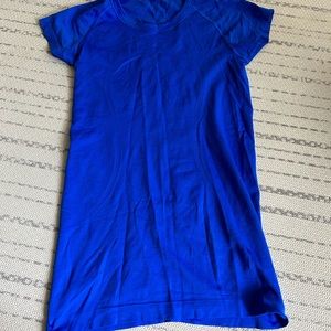 Lululemon size 6 run swiftly